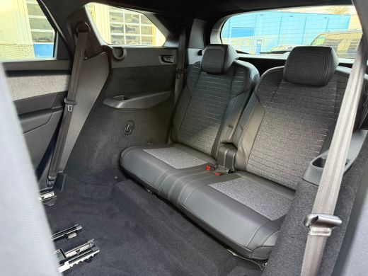 Peugeot 5008 1.2 Hybrid 145 Allure Keyless | Lendensteun | Led | Stoelverwarming | Achteruitrijcamera | Cruise... ActivLease financial lease