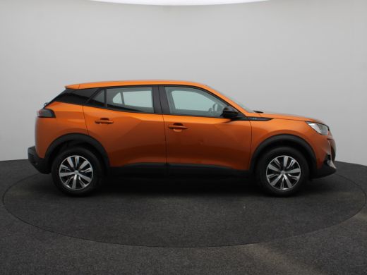 Peugeot e-2008 EV Active 50 kWh SOH 90% | Navigatie | Camera | Parkeersenoren | Apple Carplay/Android Auto | Cli... ActivLease financial lease
