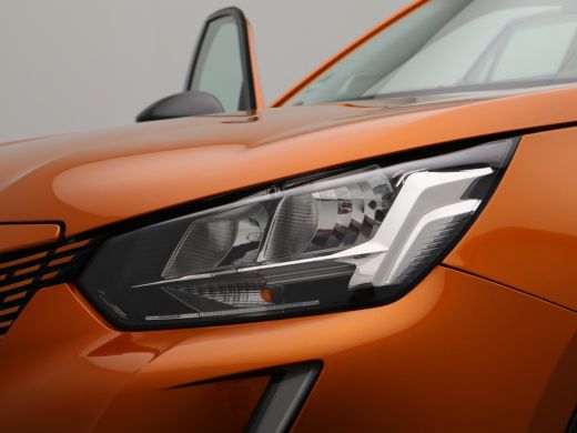 Peugeot e-2008 EV Active 50 kWh SOH 90% | Navigatie | Camera | Parkeersenoren | Apple Carplay/Android Auto | Cli... ActivLease financial lease