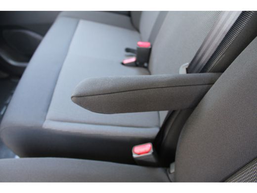 Peugeot Expert Standaard - Elektrisch | 16" stalen velgen | Elektrisch bedienbare en verwarmbare buitenspiegels ... ActivLease financial lease