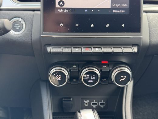 Renault Captur 1.6 E-Tech full hybrid 145 techno NL-AUTO | HYBRIDE | CAMERA ActivLease financial lease
