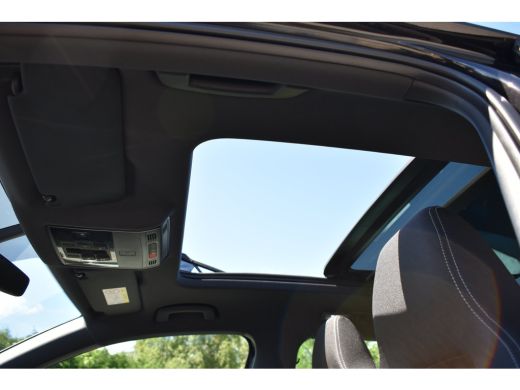 Skoda Karoq 1.5 150PK DSG TSI ACT Sportline Business | Cruise Control | Achteruitrijcamera | Stoel- en stuurw... ActivLease financial lease