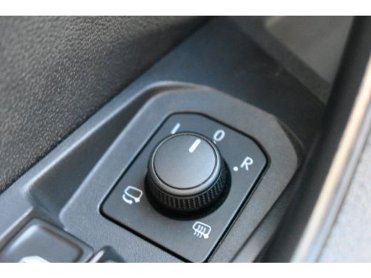 Skoda Karoq 1.5 150PK DSG TSI ACT Sportline Business | Cruise Control | Achteruitrijcamera | Stoel- en stuurw... ActivLease financial lease