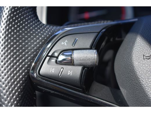 Skoda Karoq 1.5 150PK DSG TSI ACT Sportline Business | Cruise Control | Achteruitrijcamera | Stoel- en stuurw... ActivLease financial lease