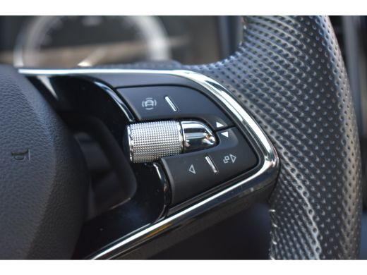Skoda Karoq 1.5 150PK DSG TSI ACT Sportline Business | Cruise Control | Achteruitrijcamera | Stoel- en stuurw... ActivLease financial lease