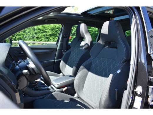 Skoda Karoq 1.5 150PK DSG TSI ACT Sportline Business | Cruise Control | Achteruitrijcamera | Stoel- en stuurw... ActivLease financial lease