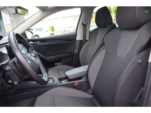 Skoda Octavia Combi 1.0 e-TSI Business Edition 110PK AUTOMAAT|TREKHAAK | Apple Carplay/Android Auto|telefoonint... ActivLease financial lease