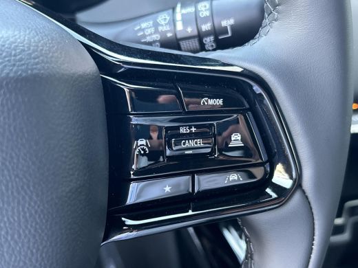 Suzuki e Vitara Select 61 kWh **NIEUWE AUTO/ DIRECT LEVERBAAR** ActivLease financial lease