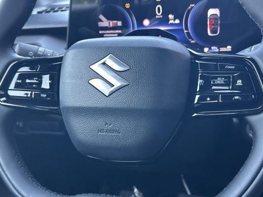 Suzuki e Vitara Select 61 kWh **NIEUWE AUTO/ DIRECT LEVERBAAR** ActivLease financial lease