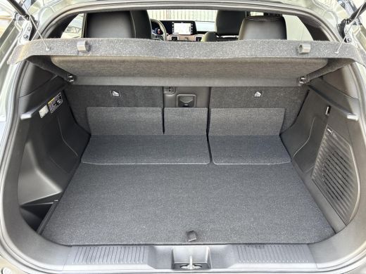 Suzuki e Vitara Style 61 kWh **NIEUWE AUTO** ActivLease financial lease