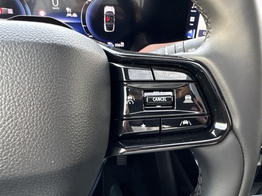 Suzuki e Vitara Style 61 kWh **NIEUWE AUTO** ActivLease financial lease