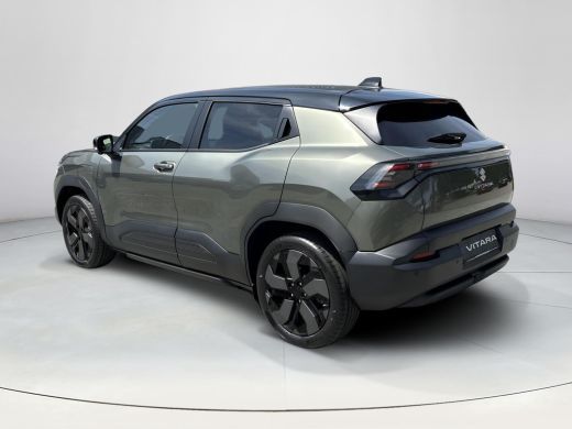 Suzuki e Vitara Style 61 kWh **NIEUWE AUTO** ActivLease financial lease