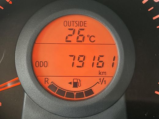 Toyota Aygo 1.0 VVT-i x-fun | 5 deurs | Airconditioning | Bluetooth | Elektrische ramen voor | Centrale deurv... ActivLease financial lease