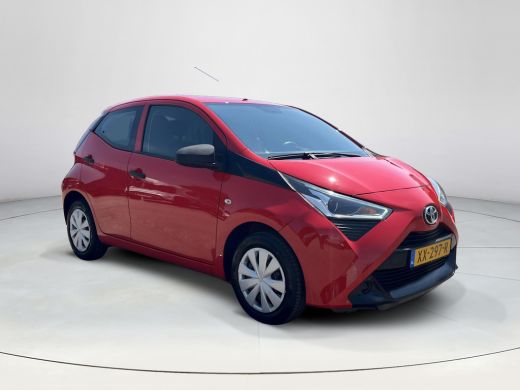 Toyota Aygo 1.0 VVT-i x-fun | 5 deurs | Airconditioning | Bluetooth | Elektrische ramen voor | Centrale deurv... ActivLease financial lease