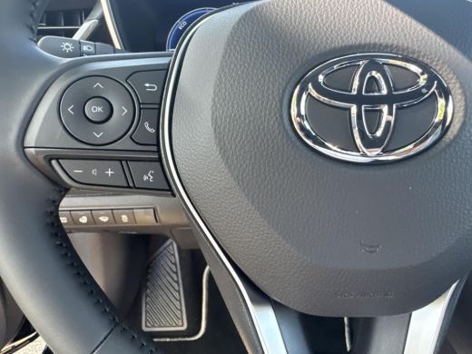Toyota Corolla Touring Sports Hybrid 140 Dynamic | 06-10141018 Voor meer informatie ActivLease financial lease