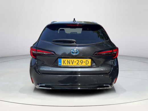 Toyota Corolla Touring Sports Hybrid 140 Dynamic | 06-10141018 Voor meer informatie ActivLease financial lease