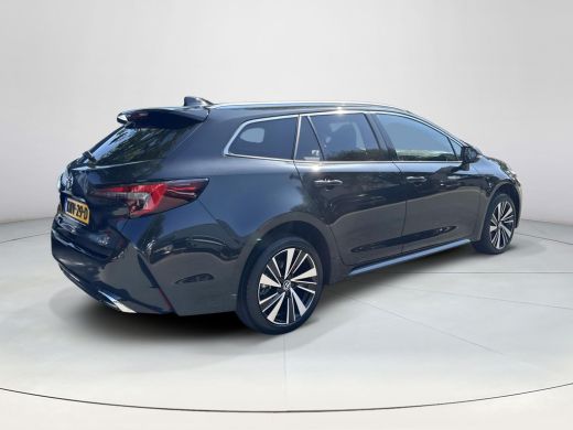 Toyota Corolla Touring Sports Hybrid 140 Dynamic | 06-10141018 Voor meer informatie ActivLease financial lease