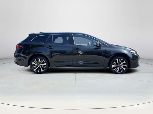 Toyota Corolla Touring Sports Hybrid 140 Dynamic | 06-10141018 Voor meer informatie ActivLease financial lease