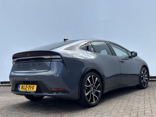 Toyota Prius 2.0 Plug-in Executive Carplay Pano.dak Stoel/Stuurverw. PHEV ActivLease financial lease