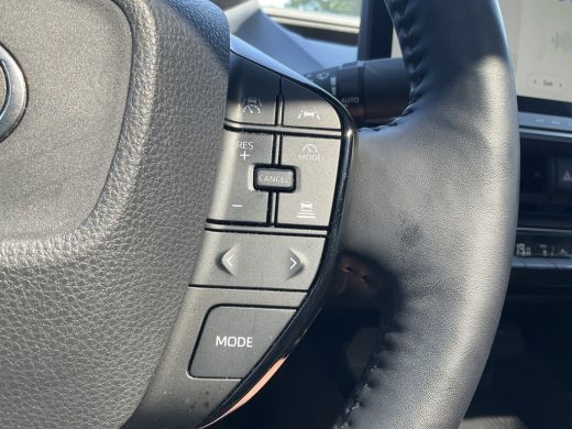 Toyota Prius 2.0 Plug-in Executive Carplay Pano.dak Stoel/Stuurverw. PHEV ActivLease financial lease