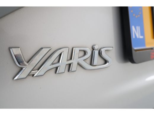 Toyota Yaris 1.5 Hybrid Dynamic Automaat, Navigatie, climate, ActivLease financial lease