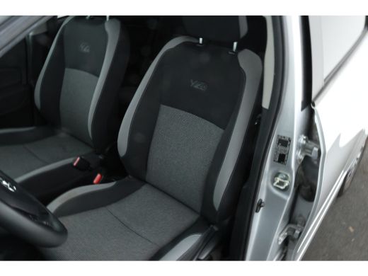 Toyota Yaris 1.5 Hybrid Dynamic Automaat, Navigatie, climate, ActivLease financial lease