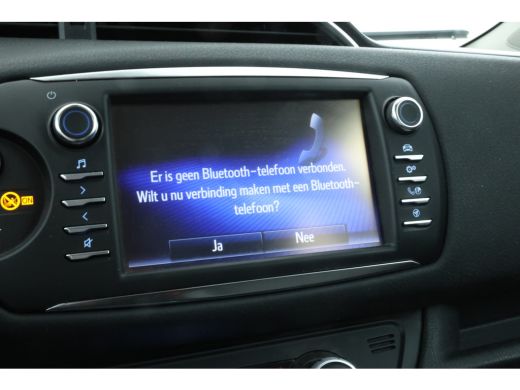Toyota Yaris 1.5 Hybrid Dynamic Automaat, Navigatie, climate, ActivLease financial lease