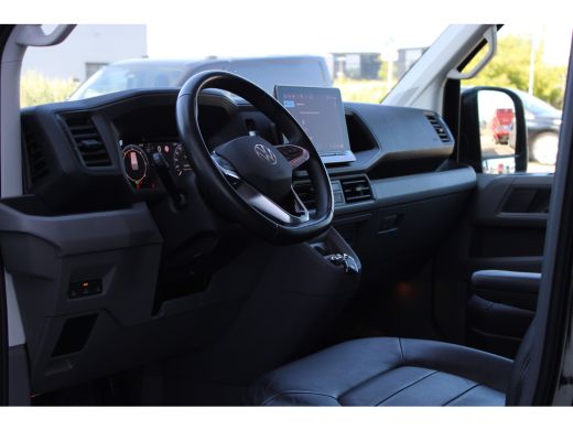 Volkswagen Crafter 2.0 TDI 140PK Automaat, Hero Editie, laag dak, camper voorbereiding! Standkachel | Leder | Airco ... ActivLease financial lease