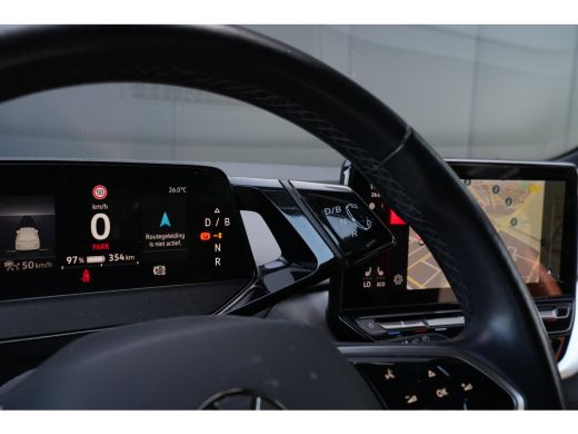 Volkswagen ID.4 First 77 kWh | Keyless start | Lichtmetalen velgen 20" | Parkeersensor voor en achter ActivLease financial lease