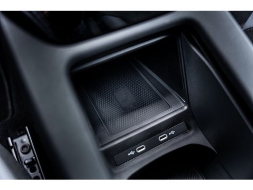 Volkswagen ID.4 Pro Limited Edition | 'App-Connect' draadloze smartphone integratie | Achterbank in ongelijke del... ActivLease financial lease