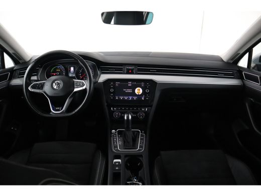 Volkswagen Passat Variant 1.4 TSI PHEV GTE Business Nieuw model, Panorama, Apple carplay, ActivLease financial lease
