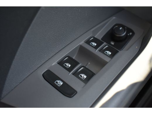Volkswagen T-Cross 1.0 TSI 95PK Life | ACC | Dode hoek detectie | PDC V+A | Apple Carplay & Android Auto | Getint gl... ActivLease financial lease