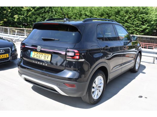 Volkswagen T-Cross 1.0 TSI 95PK Life | ACC | Dode hoek detectie | PDC V+A | Apple Carplay & Android Auto | Getint gl... ActivLease financial lease