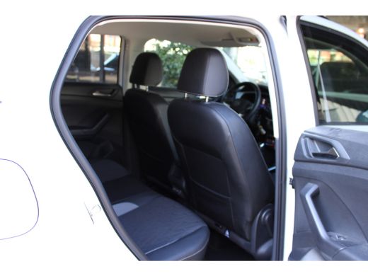 Volkswagen T-Cross TSI 115PK LIFE EDITION CARPLAY/PDC/IQ-DRIVEQ fabrieksgarantie ActivLease financial lease
