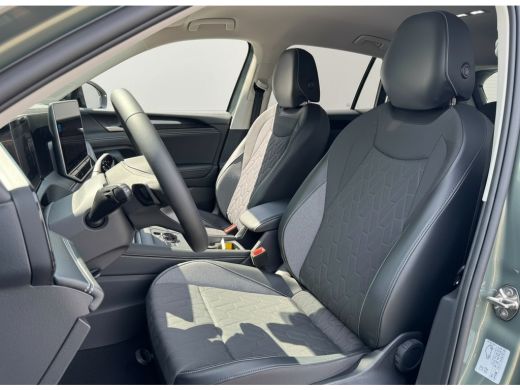 Volkswagen Tiguan 1.5 eHybrid 204PK DSG HYBRID LIFE ENERGY NAVI/360CAMERA/TREKHAAK ActivLease financial lease