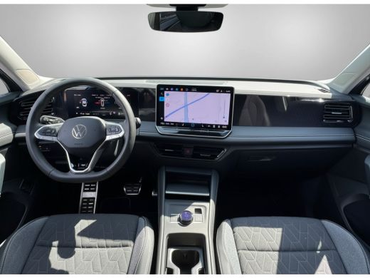 Volkswagen Tiguan 1.5 eHybrid 204PK DSG HYBRID LIFE ENERGY NAVI/360CAMERA/TREKHAAK ActivLease financial lease
