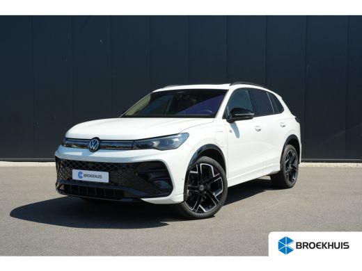 Volkswagen Tiguan 1.5 eHybrid 272pk R-Line Edition | Panoramadak | Trekhaak | 360 Camera | Leder | Stoelmassage & V... ActivLease financial lease