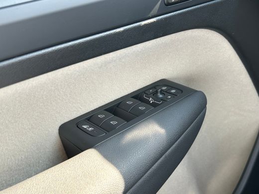 Volvo  XC40 T5 Ultimate Dark | Trekhaak | Pano | Memory | Harman/Kardon | Pilot Assist | ActivLease financial lease