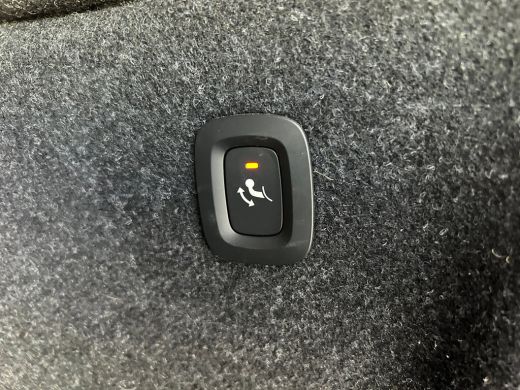 Volvo  XC40 T5 Ultimate Dark | Trekhaak | Pano | Memory | Harman/Kardon | Pilot Assist | ActivLease financial lease