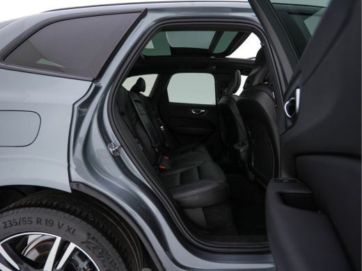 Volvo  XC60 2.0 B5 R-Design Business Pro (INCL-BTW) Aut. *PANO | LEATHER | MEMORY-PACK | HEATED-SPORTSEATS | ... ActivLease financial lease