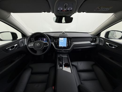 Volvo  XC60 2.0 T8 Plug-in hybrid AWD Ultra Dark VAN:49.900,- VOOR:46.877,- UW HERFSTVOORDEEL:3.023,- T8 12 M... ActivLease financial lease