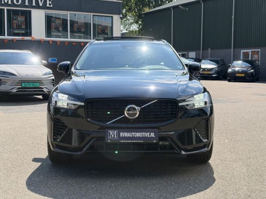 Volvo  XC60 2.0 T8 Plug-in hybrid AWD Ultra Dark T8 12 MND. BOVAG GARANTIE | HEAD UP | PANORAMA DAK | ACHTERU... ActivLease financial lease