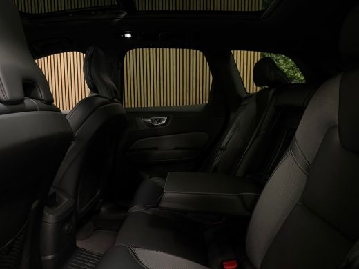 Volvo  XC60 T6 AWD Recharge Plus Dark Long Range | Trekhaak | Harman Kardon | Adaptieve Cruise Control | Stoe... ActivLease financial lease