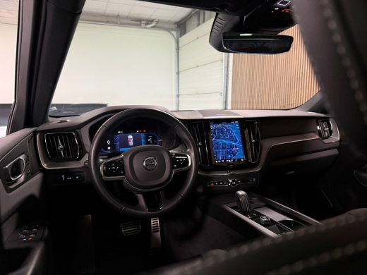 Volvo  XC60 T6 AWD Recharge Plus Dark Long Range | Trekhaak | Harman Kardon | Adaptieve Cruise Control | Stoe... ActivLease financial lease