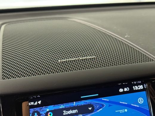 Volvo  XC60 T6 AWD Recharge Plus Dark Long Range | Trekhaak | Harman Kardon | Adaptieve Cruise Control | Stoe... ActivLease financial lease