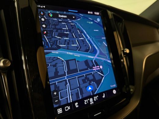 Volvo  XC60 T6 AWD Recharge Plus Dark Long Range | Trekhaak | Harman Kardon | Adaptieve Cruise Control | Stoe... ActivLease financial lease