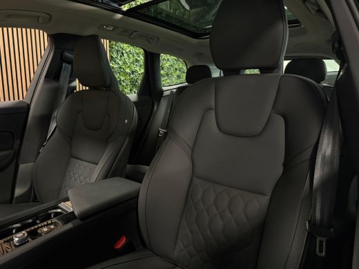 Volvo  XC60 T6 AWD Recharge Plus Dark | MY26 Facelift | Schuifdak | Trekhaak | 360&deg; Camera | | Head-Up Displa... ActivLease financial lease