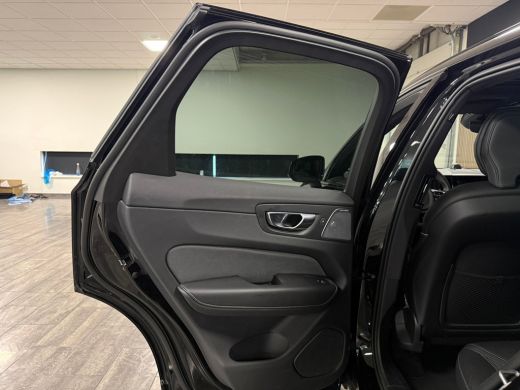 Volvo  XC60 T8 AWD Recharge Ultra Black Edition | Bowers & Wilkins | Luchtvering | Trekhaak | 360&deg; Camera | 4... ActivLease financial lease