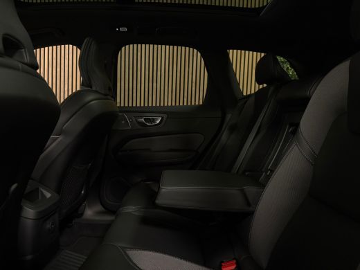 Volvo  XC60 T8 AWD Recharge Ultra Black Edition | Bowers & Wilkins | Luchtvering | Trekhaak | 360&deg; Camera | 4... ActivLease financial lease