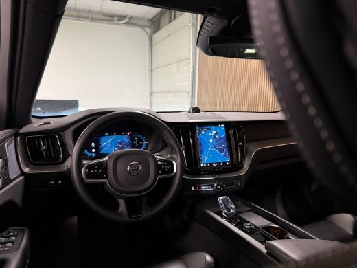 Volvo  XC60 T8 AWD Recharge Ultra Black Edition | Bowers & Wilkins | Luchtvering | Trekhaak | 360&deg; Camera | 4... ActivLease financial lease